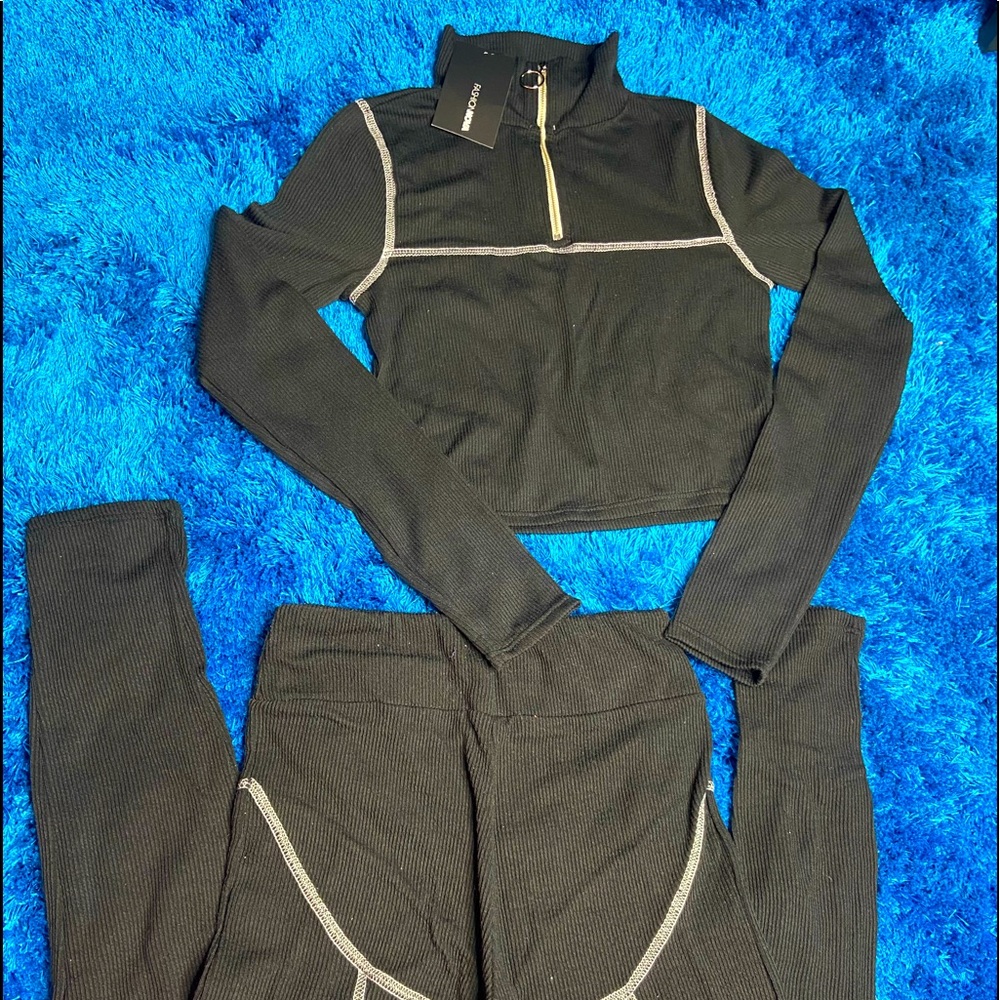 Black pants set